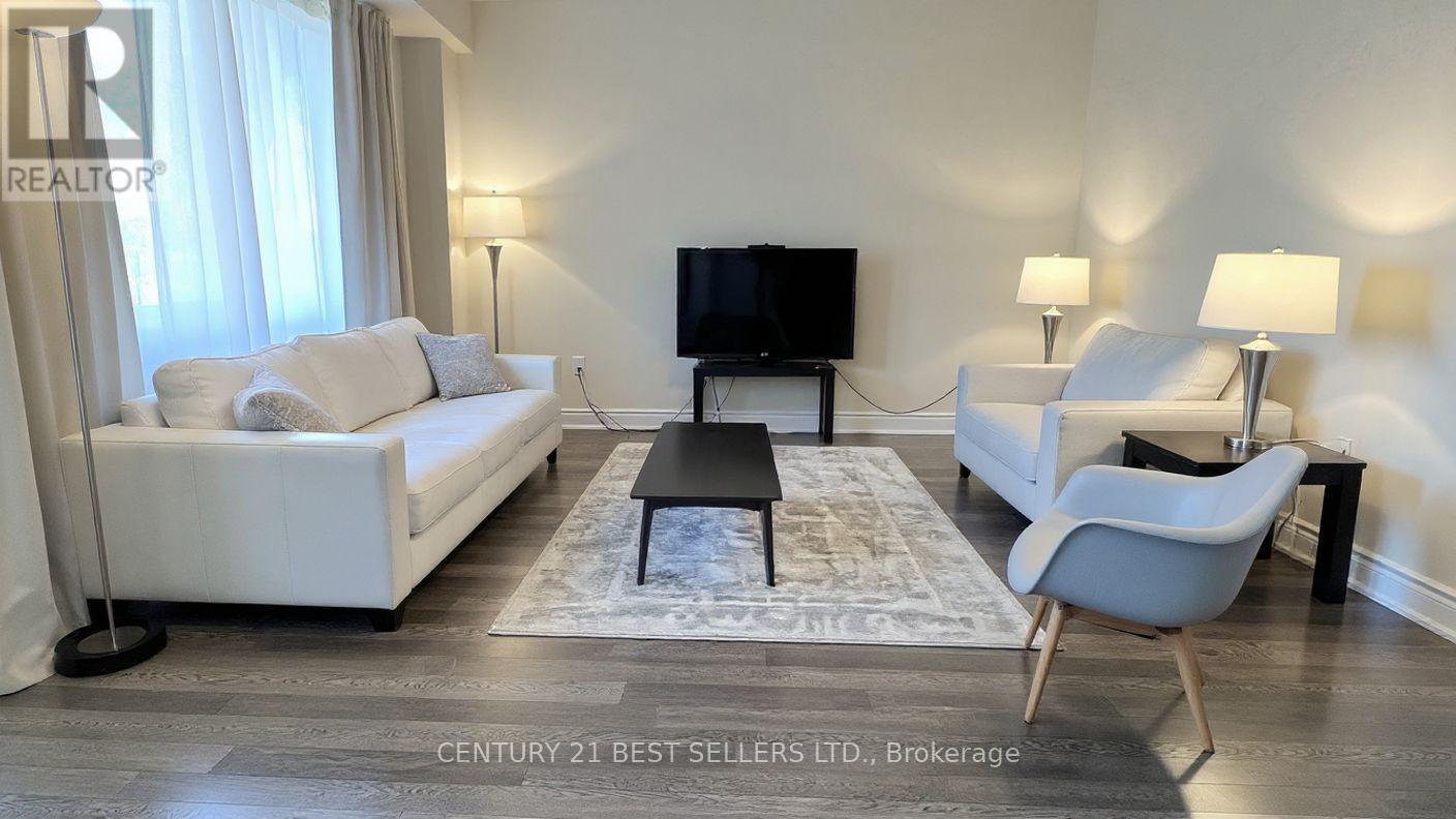 Photo 6 of 89 Higgins Avenue, Thorold ON