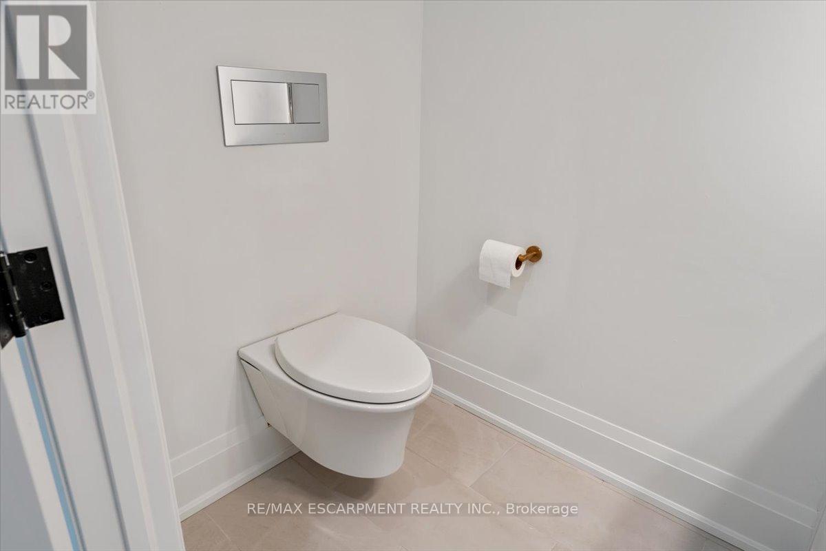 Photo 36 of 81 Doans Ridge Road, Welland ON