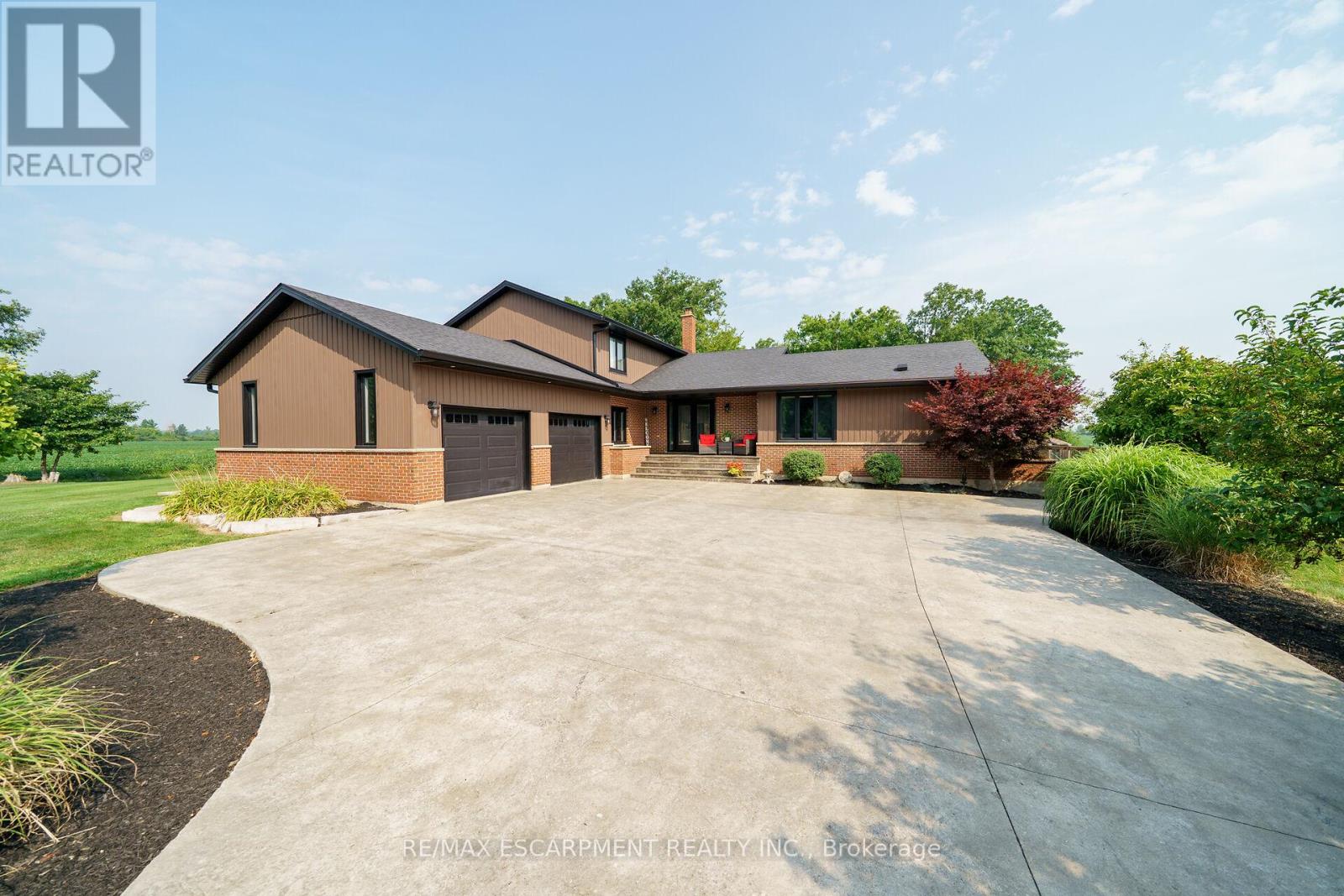 Photo 25 of 911 Indiana Road E, Haldimand ON