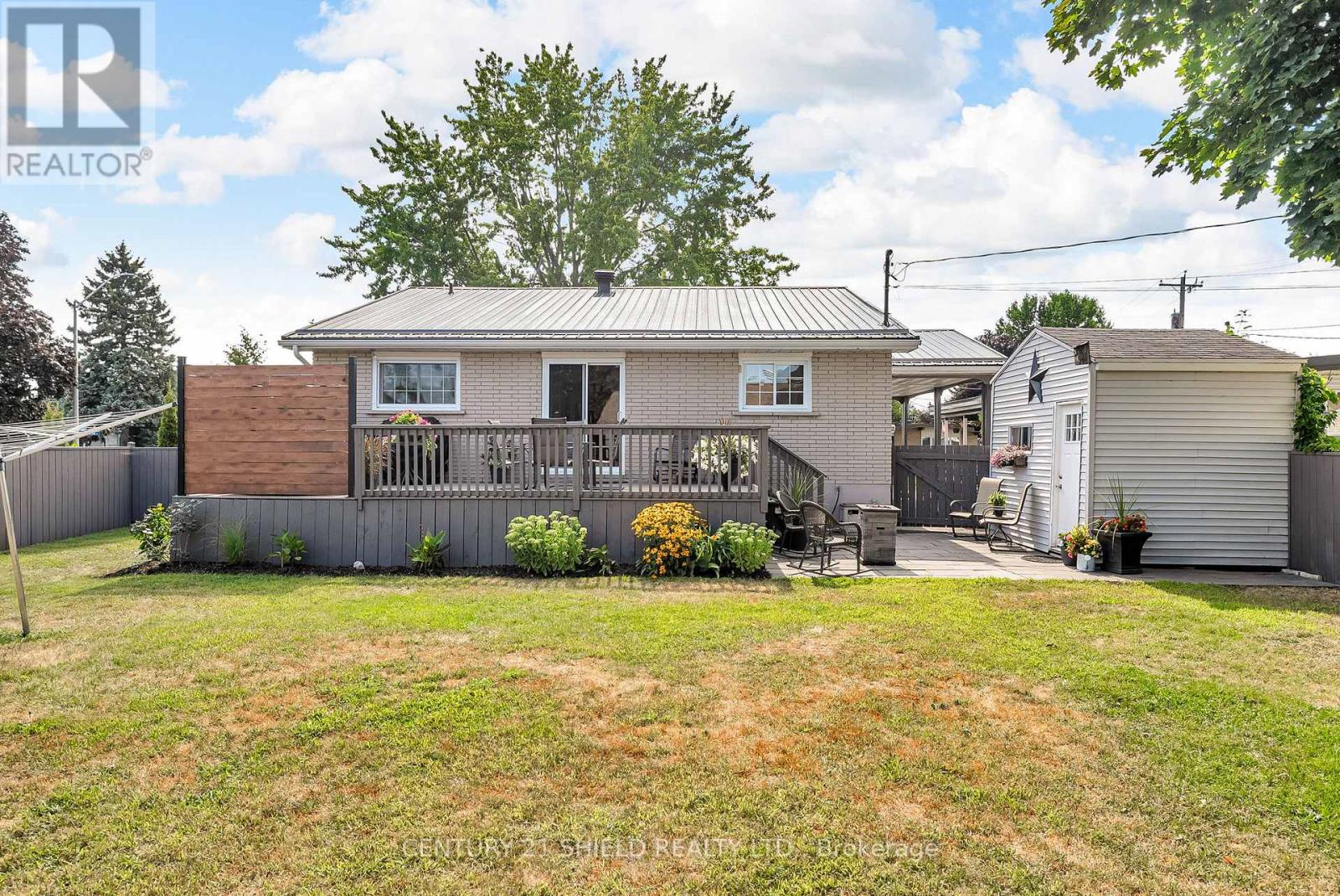 Photo 12 of 408 Anderson Drive, Cornwall ON
