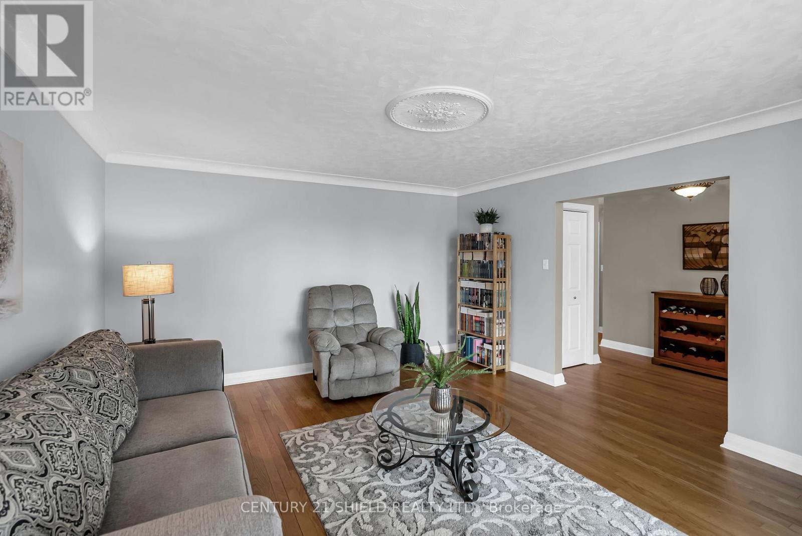Photo 22 of 408 Anderson Drive, Cornwall ON