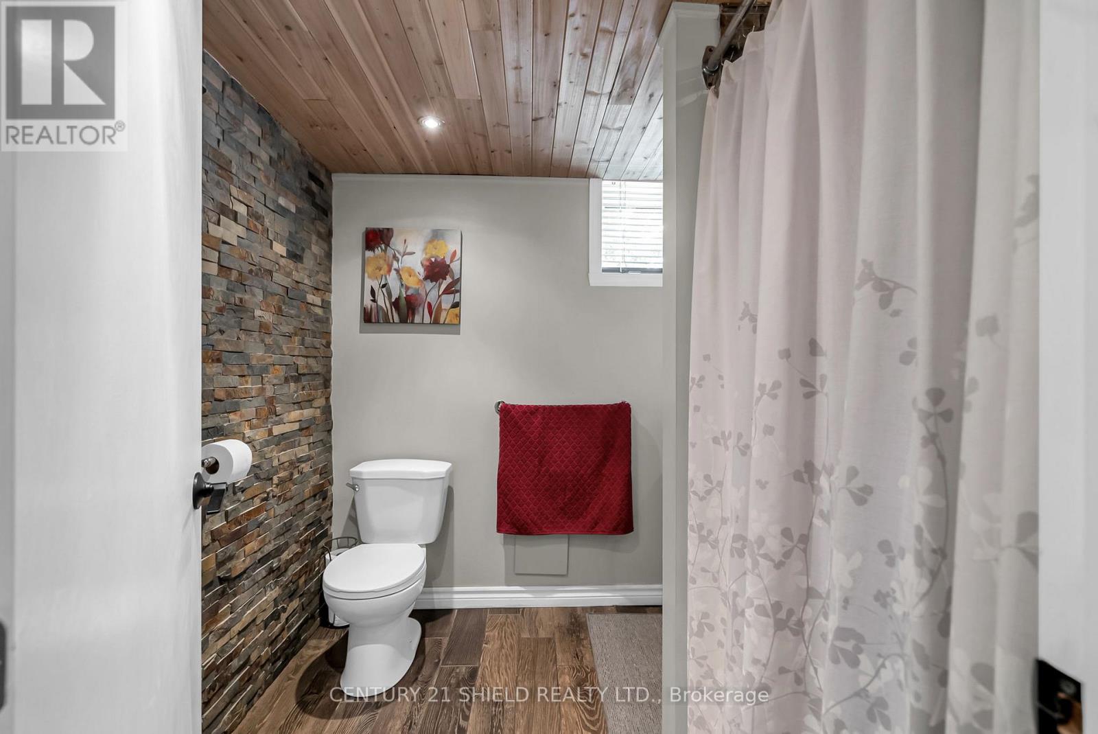 Photo 49 of 408 Anderson Drive, Cornwall ON