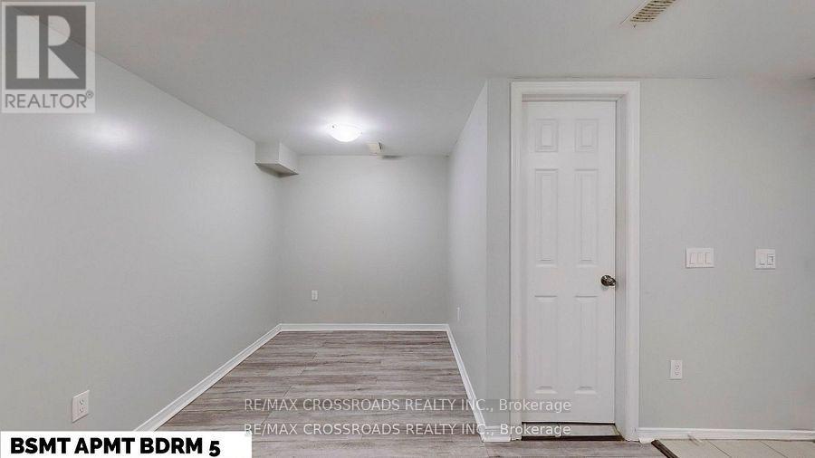 Photo 14 of 260 Connaught Avenue, Toronto ON