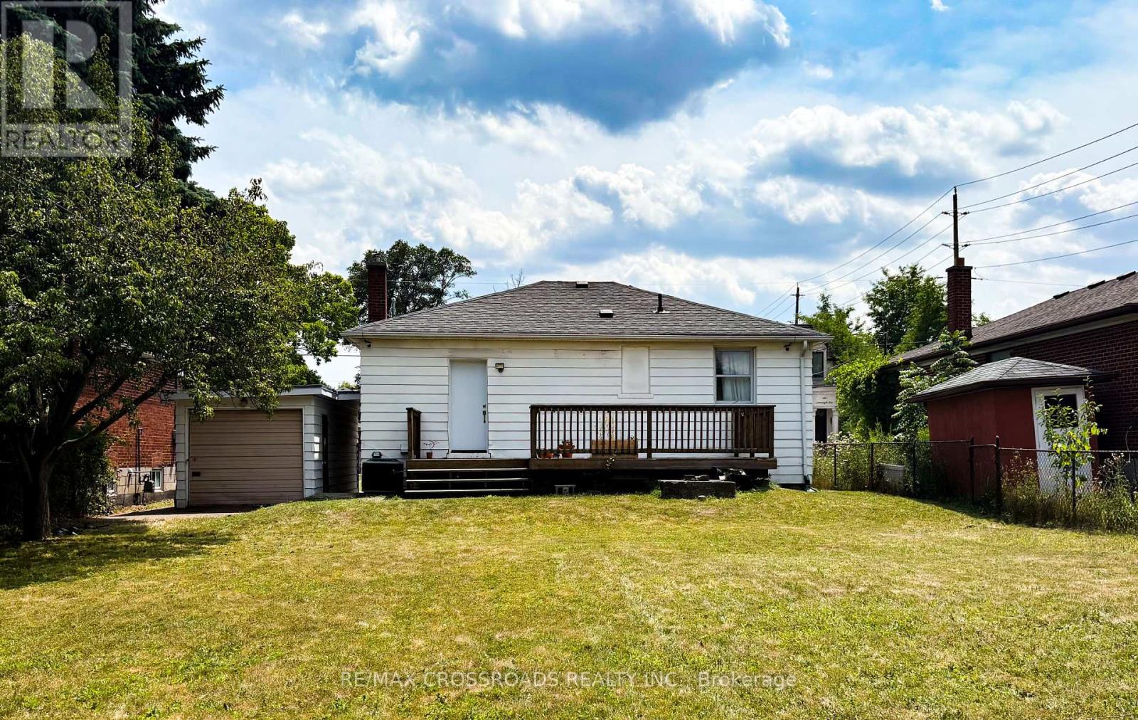 Photo 9 of 260 Connaught Avenue, Toronto ON