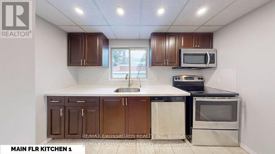 Photo 6 of 260 Connaught Avenue, Toronto ON