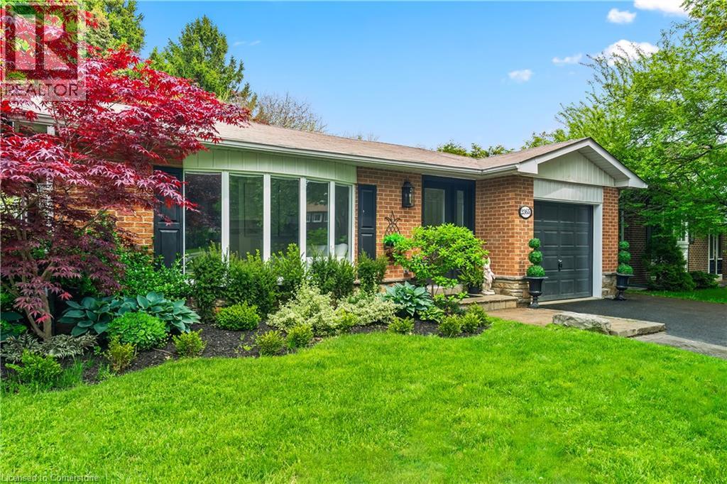 Photo 2 of 2365 Devon Road, Oakville ON