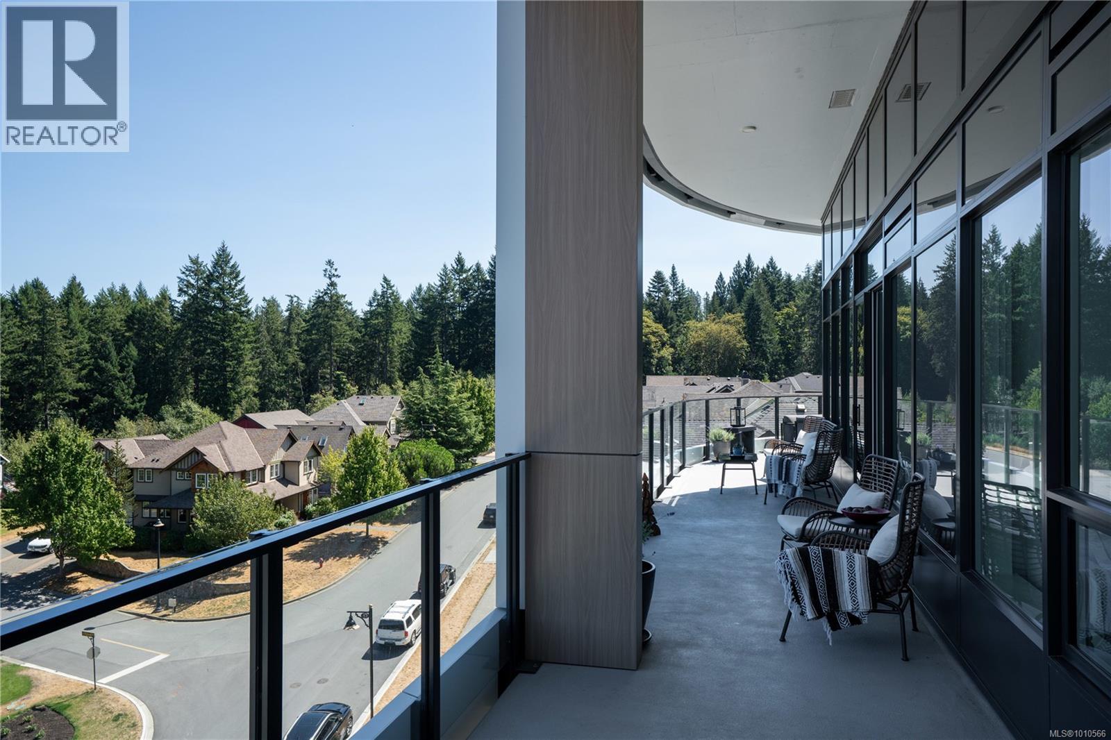602 2000 Hannington Road, Langford
