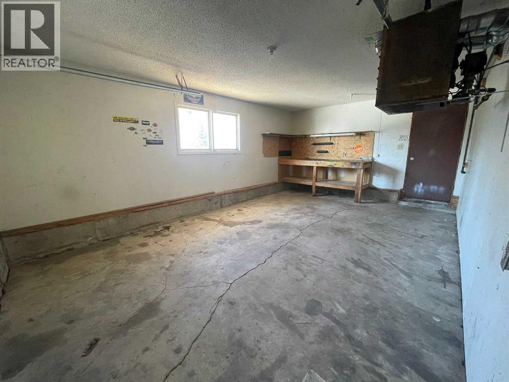 Photo 23 of 5134 56 A Avenue, Elk Point AB