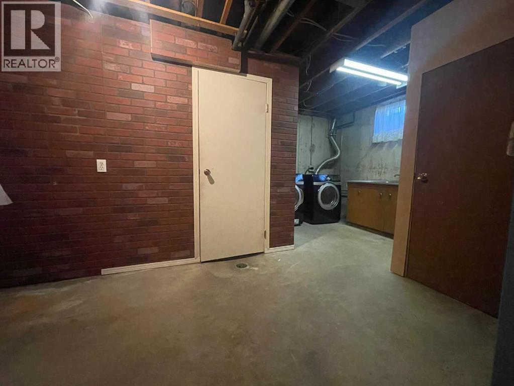 Photo 19 of 5134 56 A Avenue, Elk Point AB