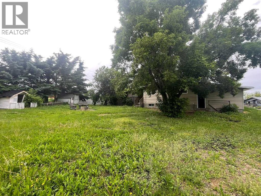 Photo 26 of 5134 56 A Avenue, Elk Point AB