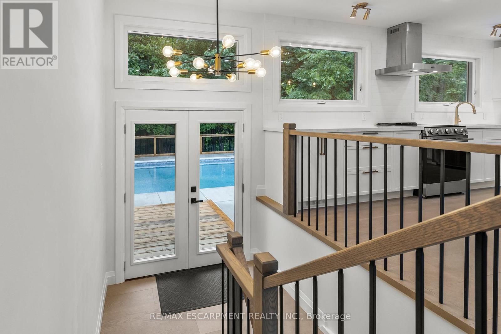 Photo 26 of 36 Spring Garden Boulevard, St Catharines ON
