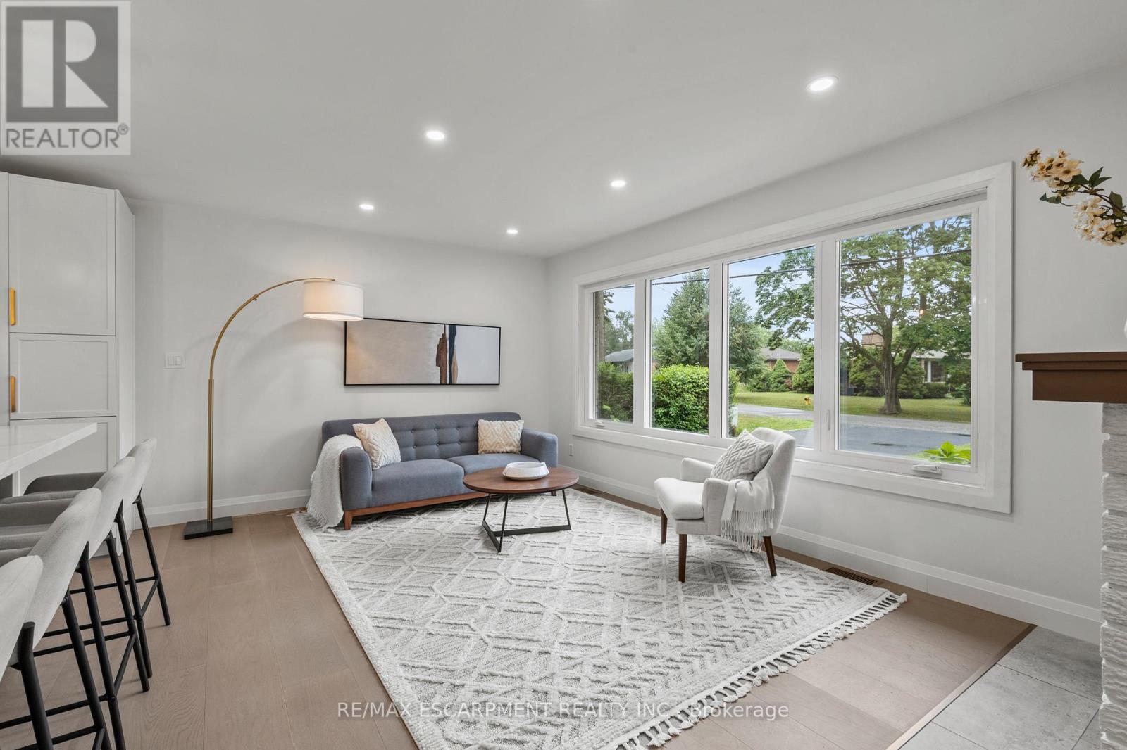 Photo 9 of 36 Spring Garden Boulevard, St Catharines ON