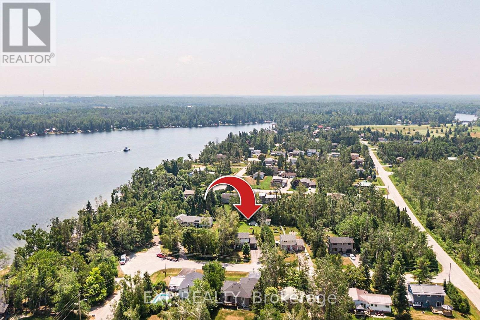 Photo 42 of 8 Pinewood Boulevard, Kawartha Lakes ON