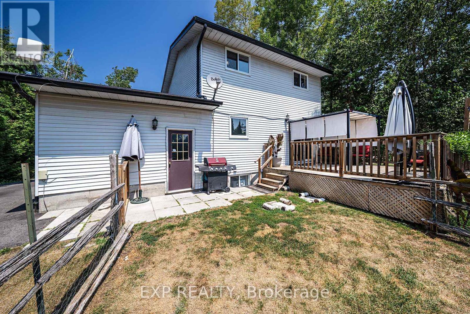 Photo 31 of 8 Pinewood Boulevard, Kawartha Lakes ON