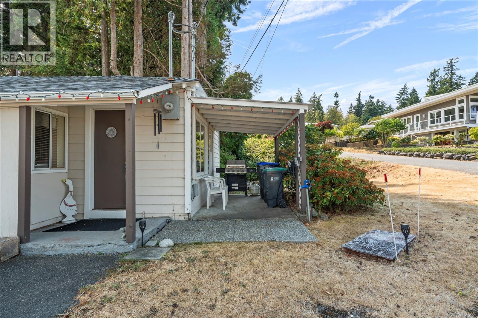 35 BOWSER RD - 61