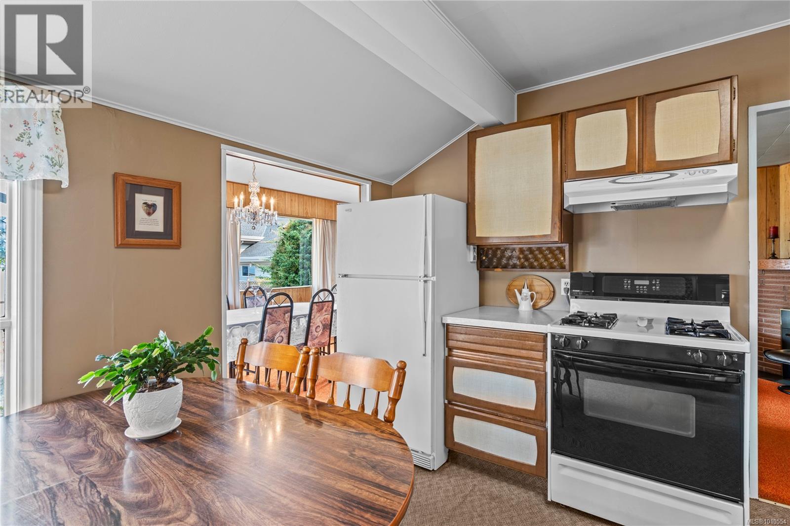 35 BOWSER RD - 35