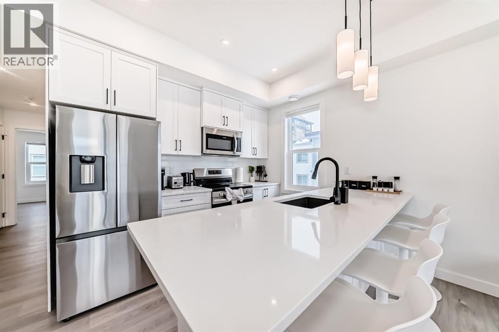 Single Family House for Sale in    Street SW Springbank Hill Calgary 