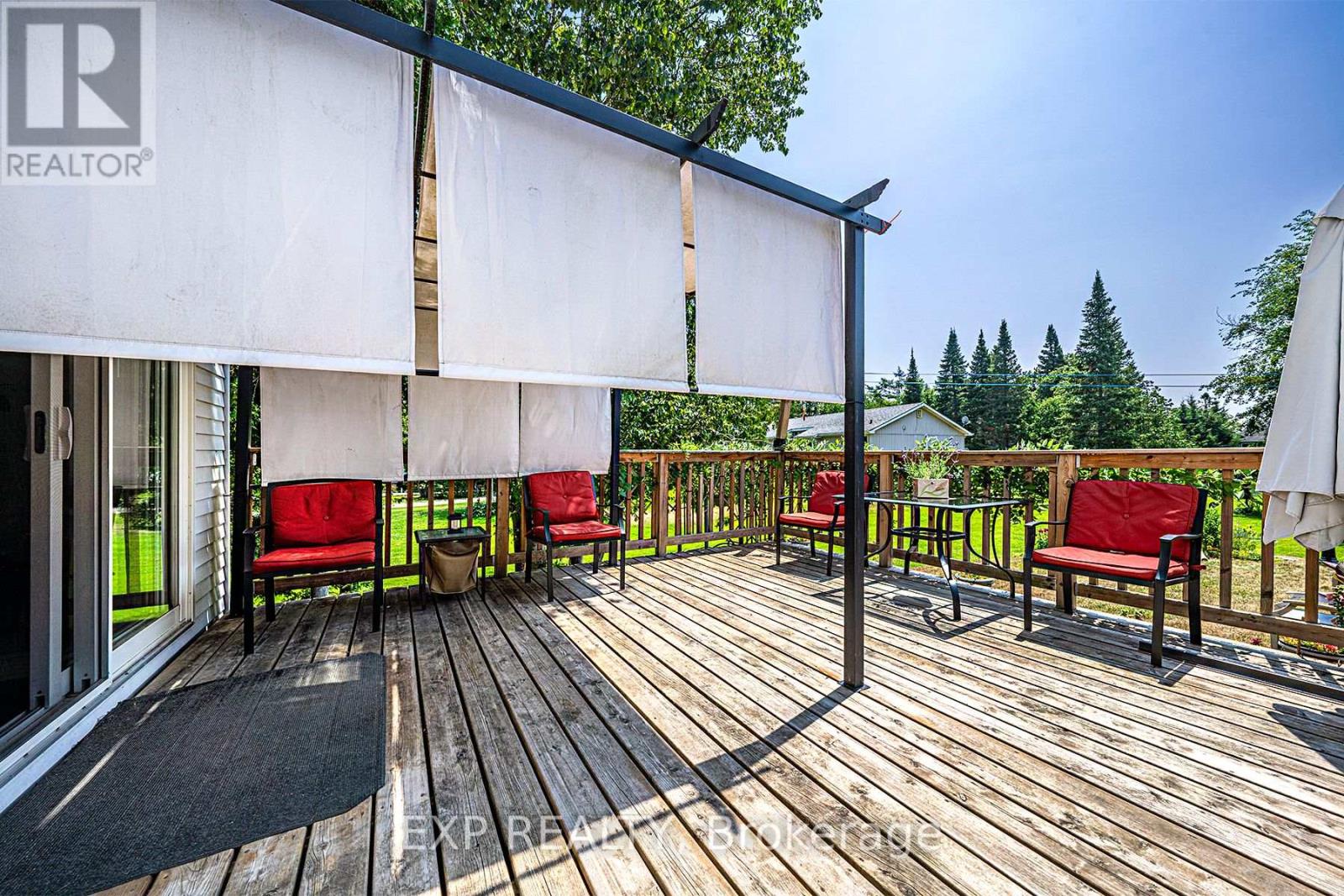 Photo 29 of 8 Pinewood Boulevard, Kawartha Lakes ON