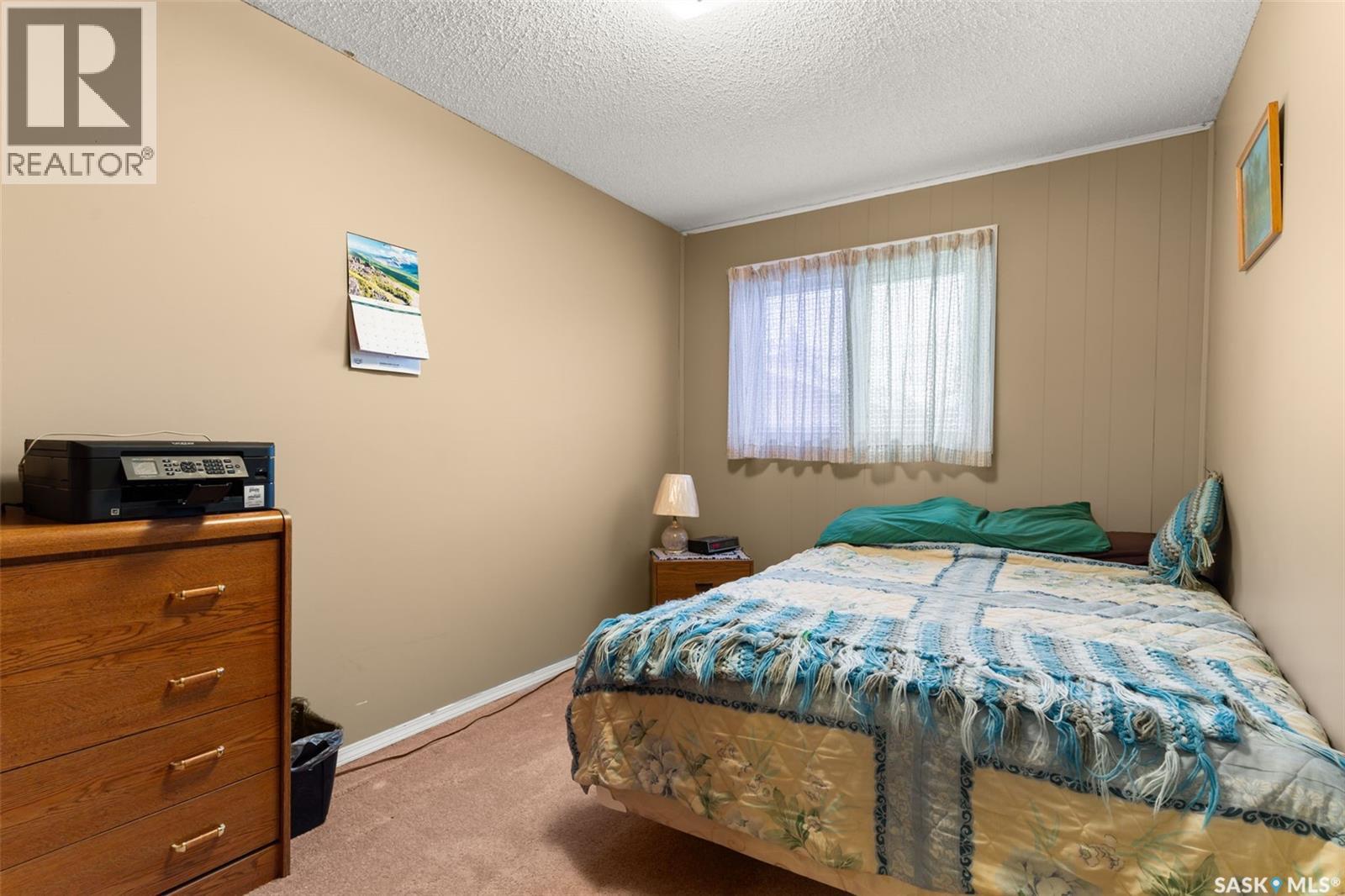 Photo 17 of 1002 Lindsay Street, Regina SK