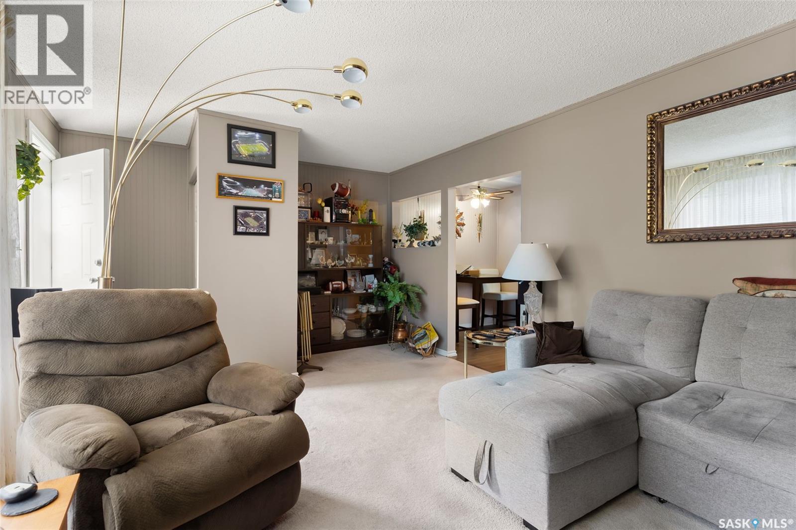 Photo 36 of 1002 Lindsay Street, Regina SK