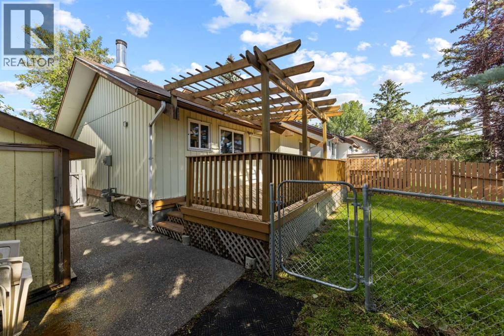 Single Family House Bungalow for Sale in  Whitehill Place NE Whitehorn Calgary 