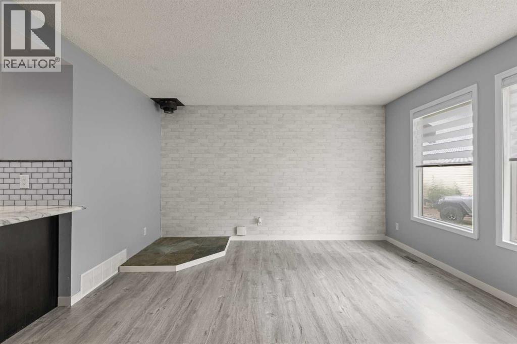Single Family House Bungalow for Sale in  Whitehill Place NE Whitehorn Calgary 