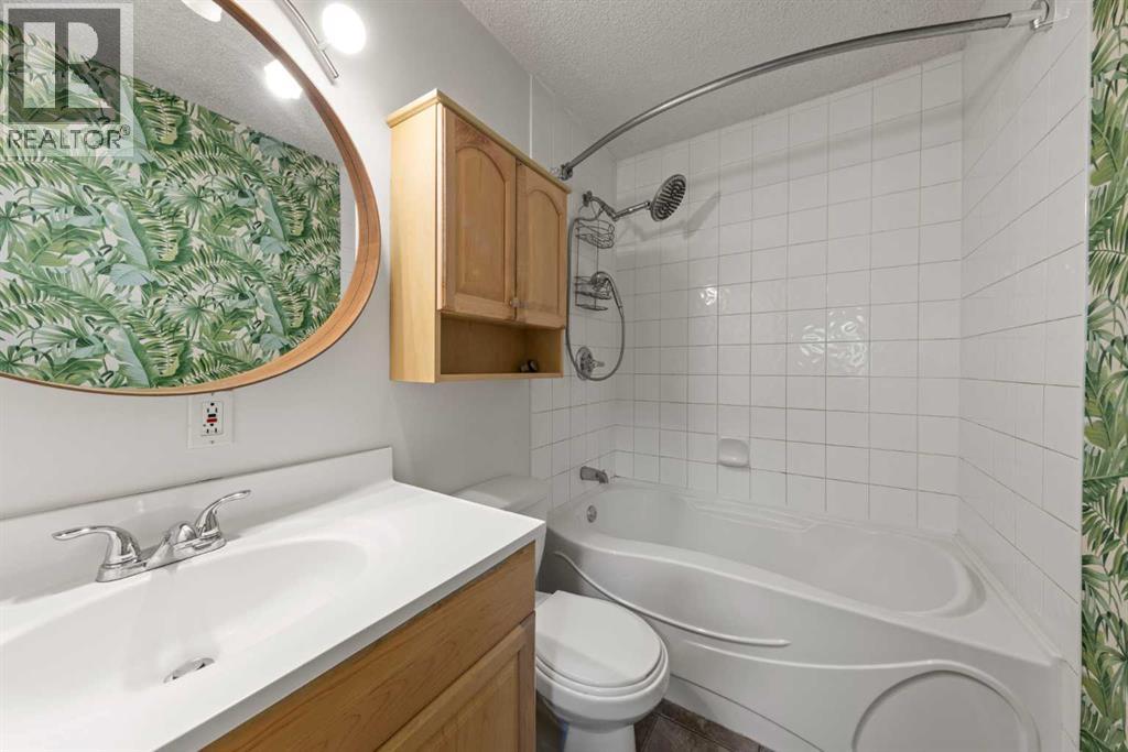 Single Family House Bungalow for Sale in  Whitehill Place NE Whitehorn Calgary 