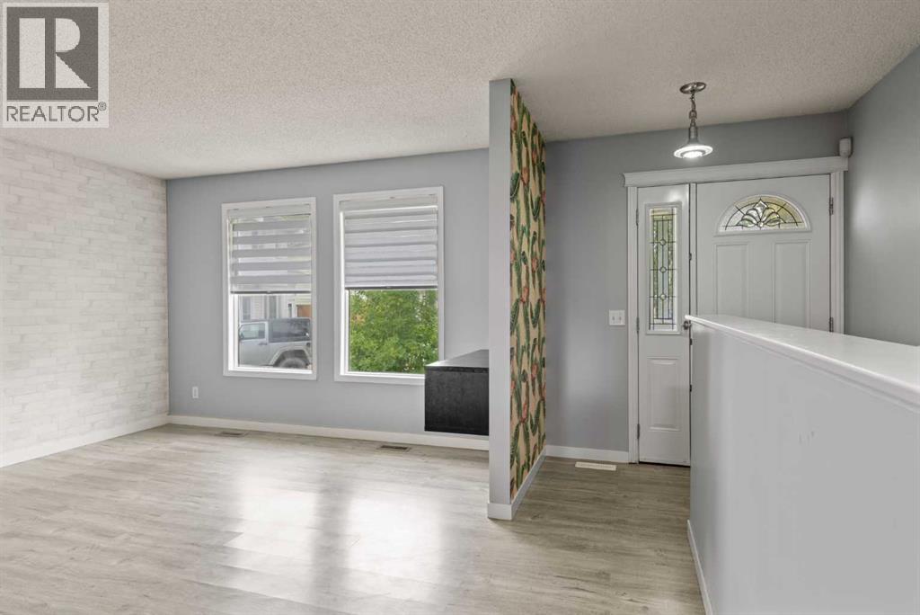 Single Family House Bungalow for Sale in  Whitehill Place NE Whitehorn Calgary 