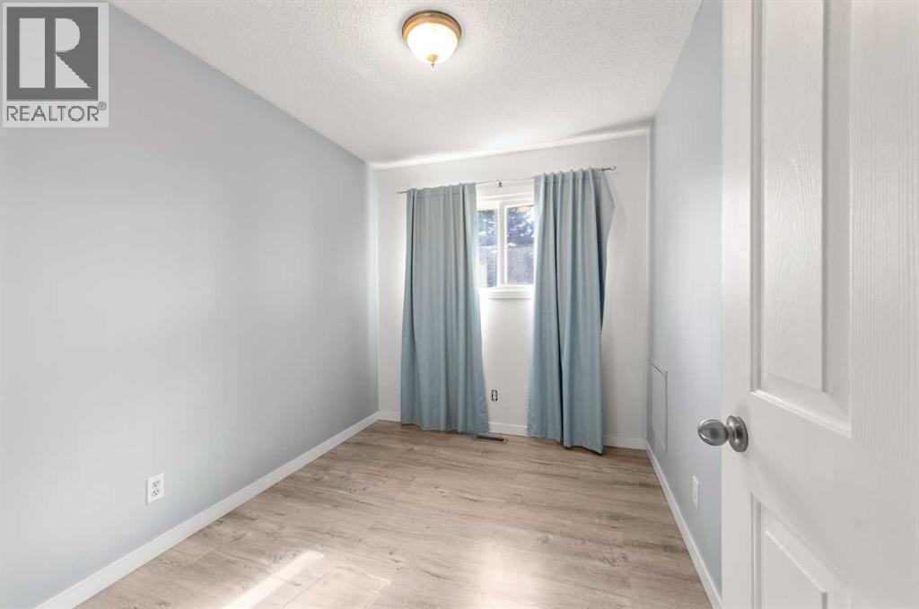 Single Family House Bungalow for Sale in  Whitehill Place NE Whitehorn Calgary 