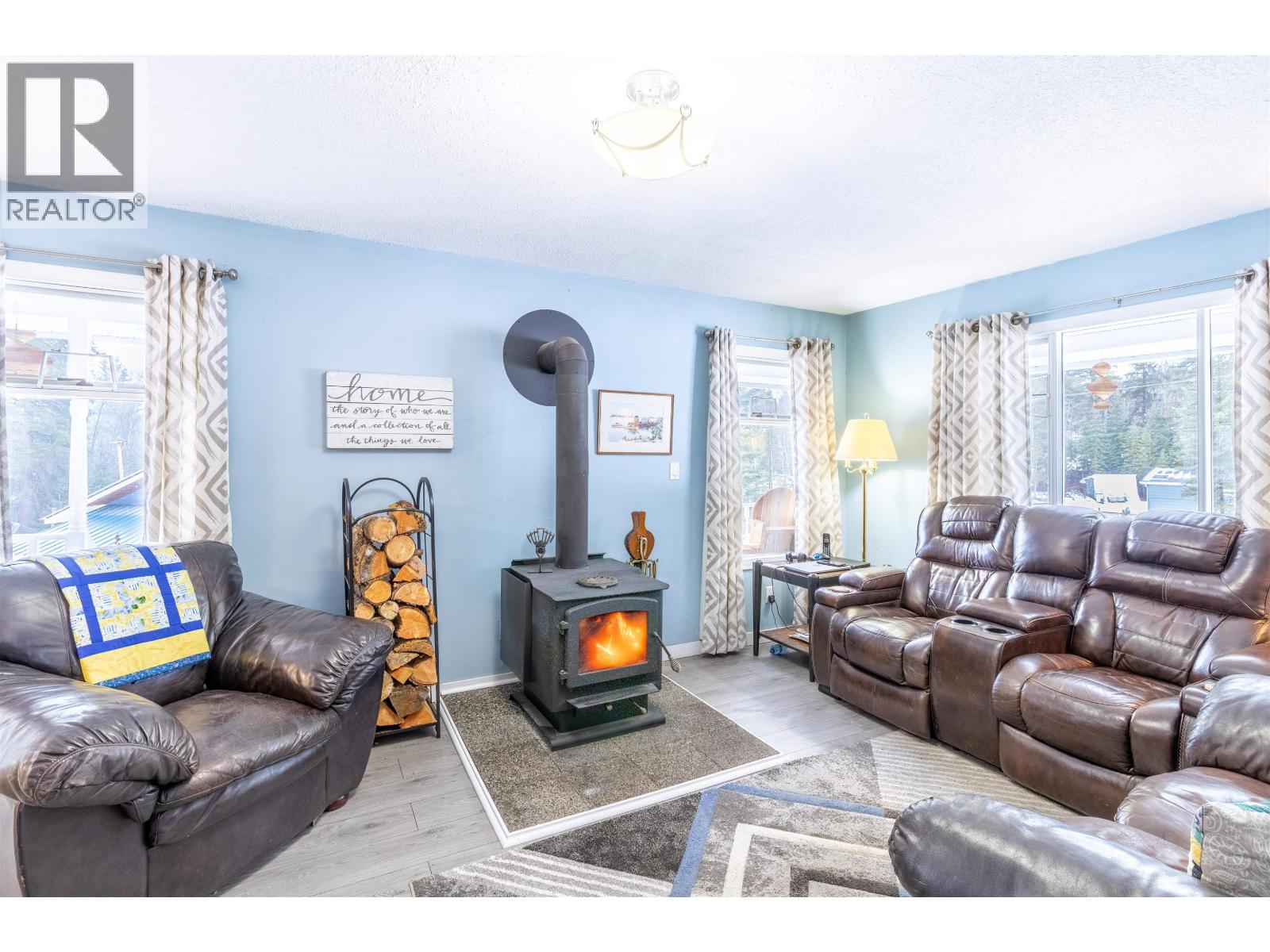 4315 RAINBOW DRIVE, Canim Lake