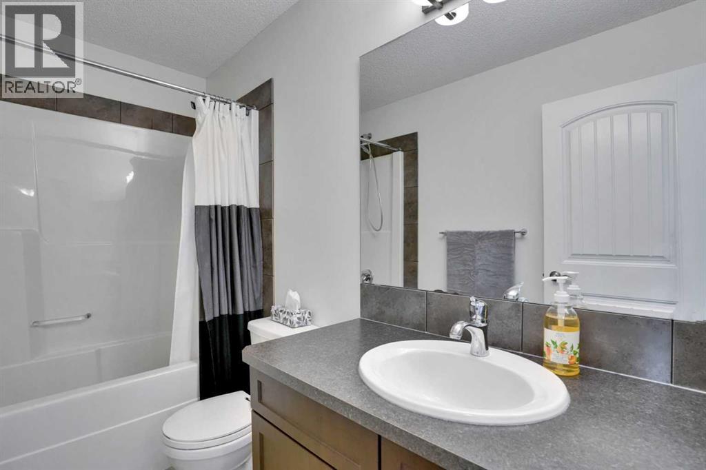 Single Family House for Sale in  Chaparral Valley Square SE Chaparral Calgary 