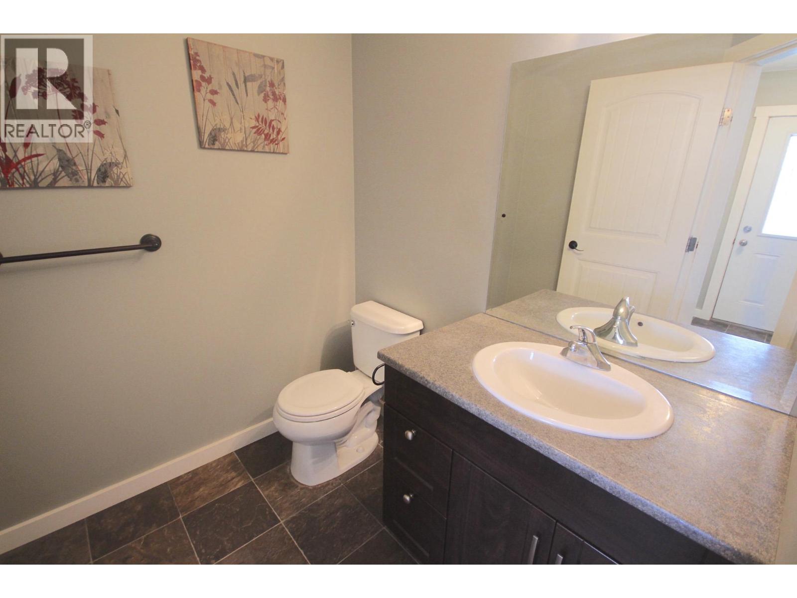 8219 18 Street, Dawson Creek