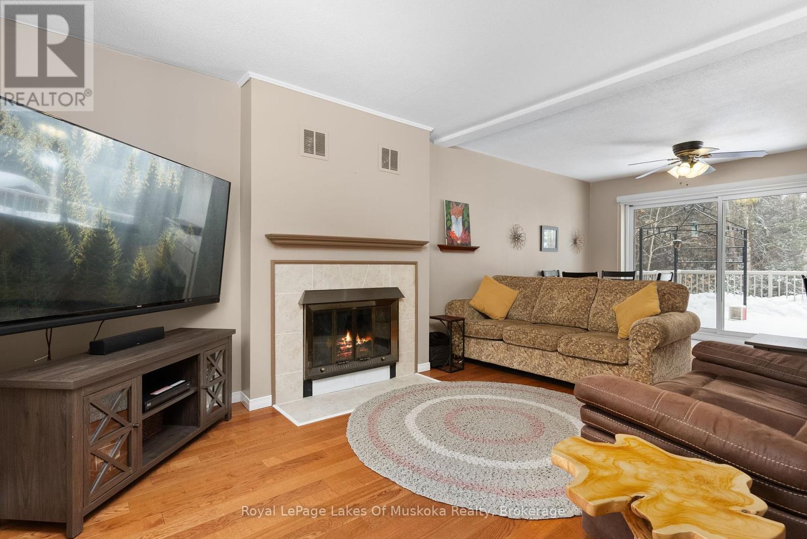Photo 8 of 128 Cheer Lake Road, Strong ON