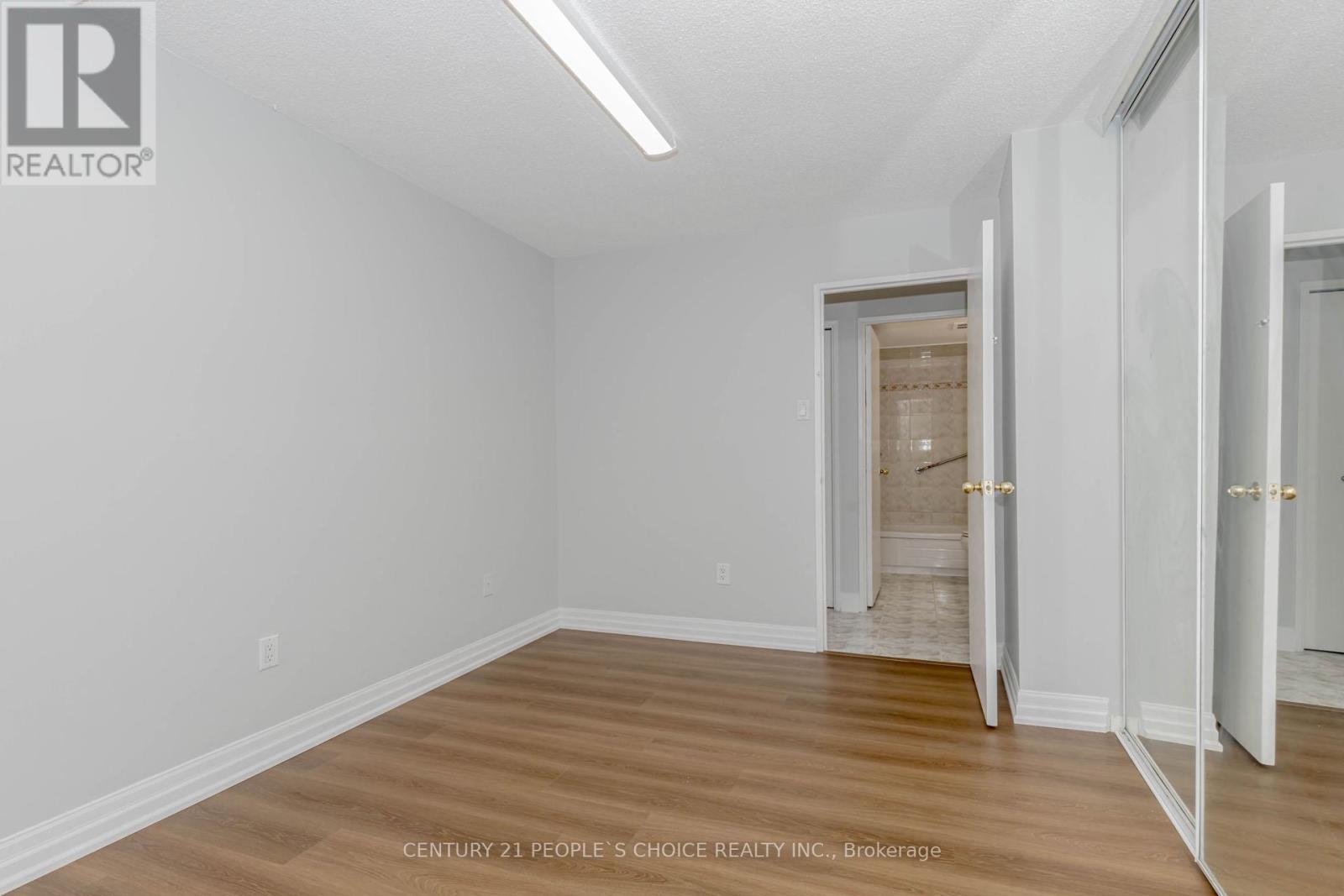 Photo 31 of 1105 45 Sunrise Avenue, Toronto ON