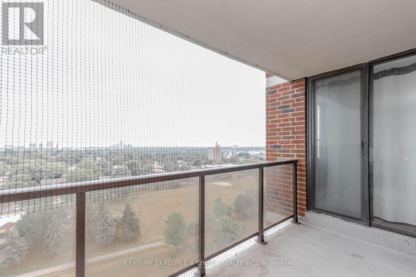Photo 32 of 1105 45 Sunrise Avenue, Toronto ON