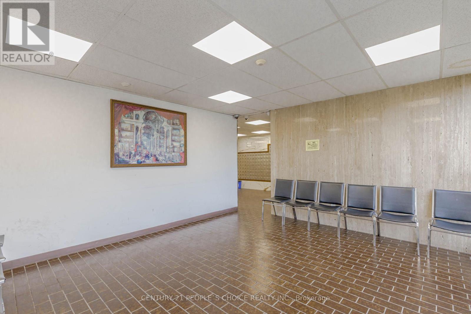 Photo 5 of 1105 45 Sunrise Avenue, Toronto ON