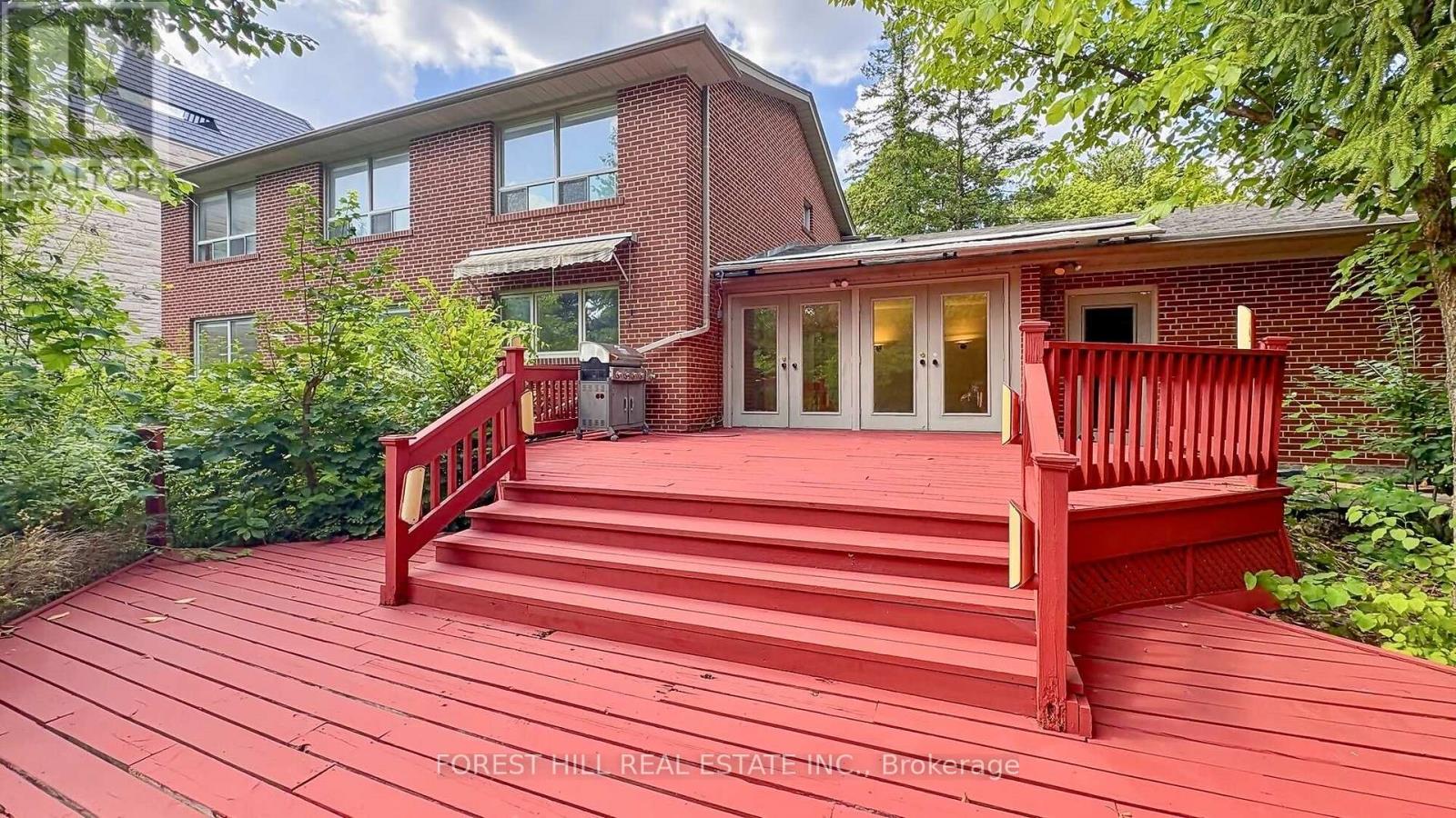 Photo 27 of 19 Chieftain Crescent, Toronto ON