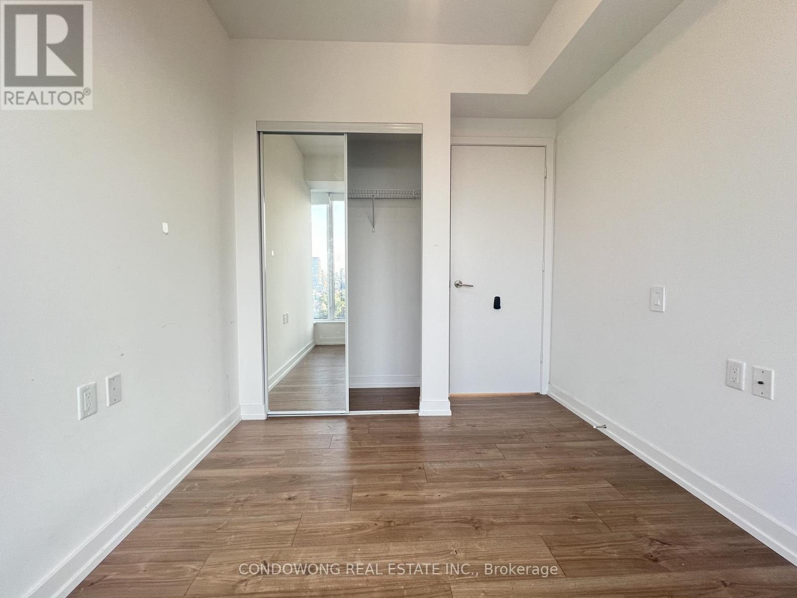 Photo 11 of 1704 203 College Street, Toronto ON