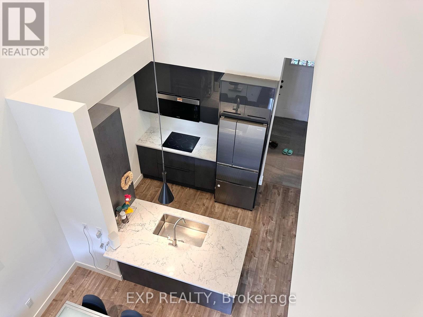 Photo 13 of 303 10 Beausoleil Lane, Blue Mountains ON