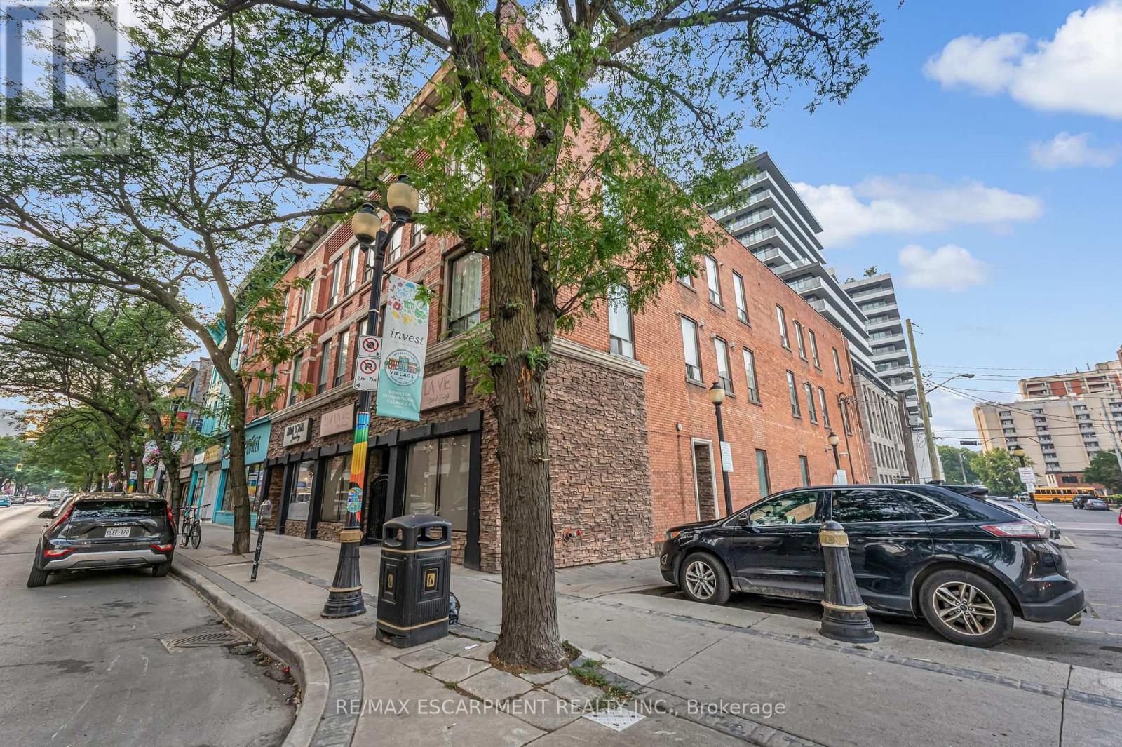 Photo 2 of 304 283 King Street E, Hamilton ON