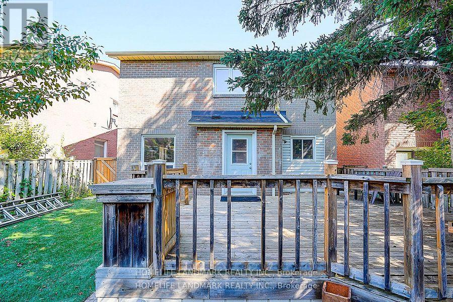 Photo 49 of 15 Saintsbury Square, Toronto ON