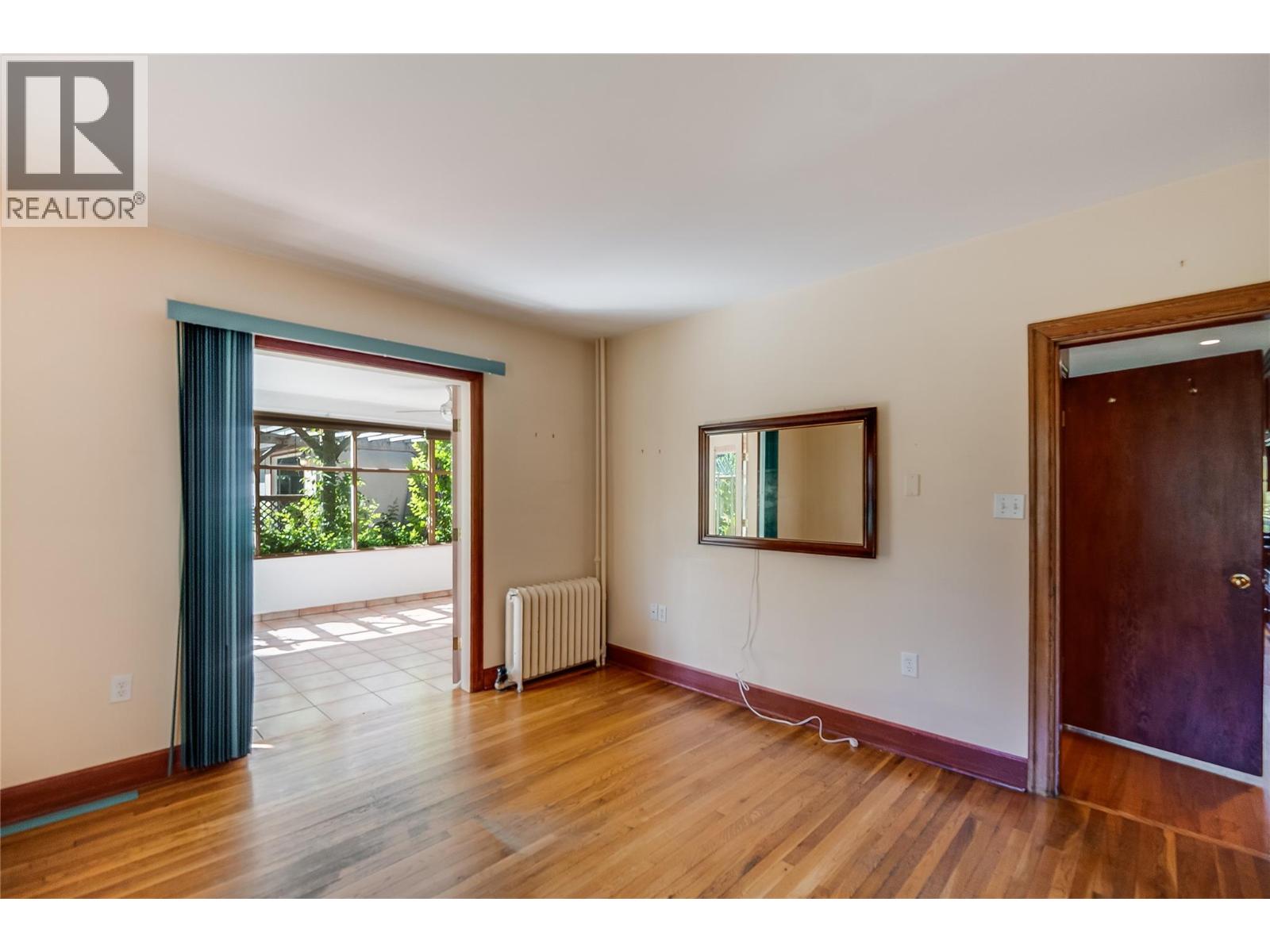 102 18th Street, Castlegar