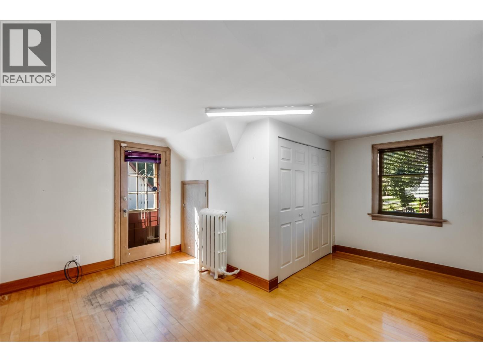 102 18th Street, Castlegar