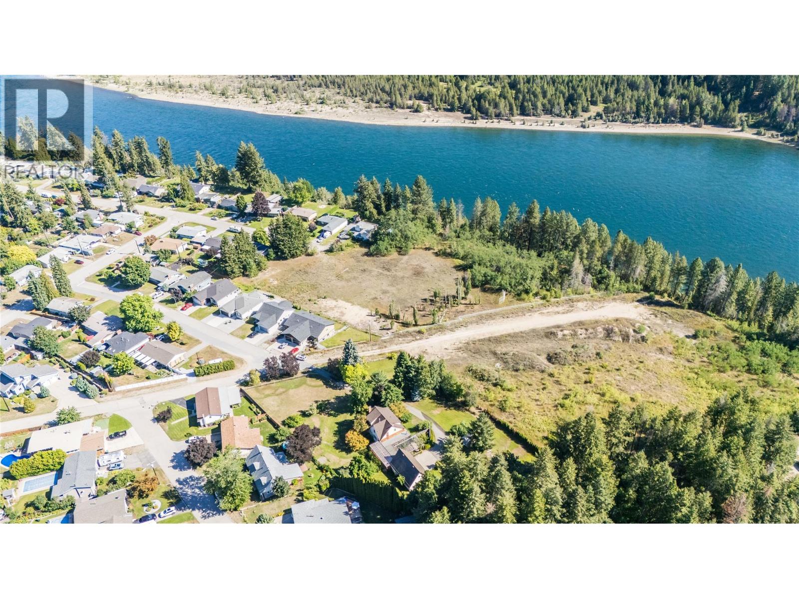 102 18th Street, Castlegar