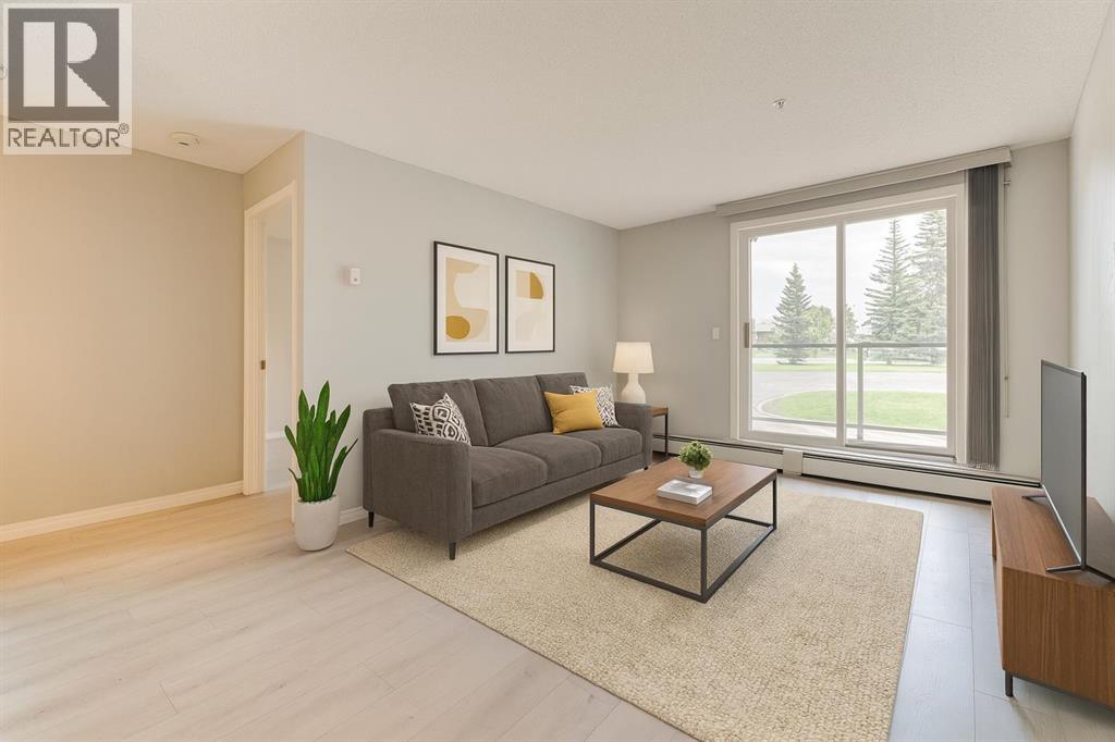 Single Family House for Sale in   Canyon Meadows Drive SE Queensland Calgary 