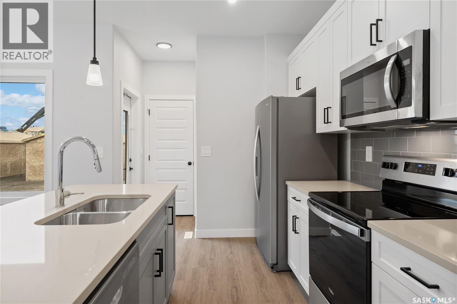 Photo 13 of 3163 Bowen Street, Regina SK