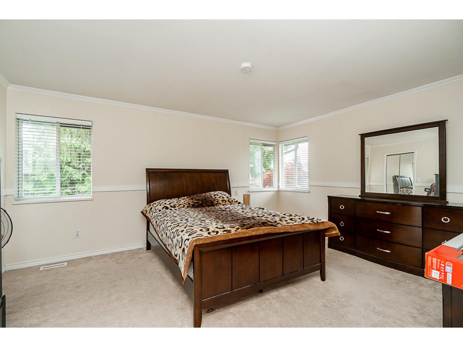 Photo 23 of 14926 83 A Avenue, Surrey BC
