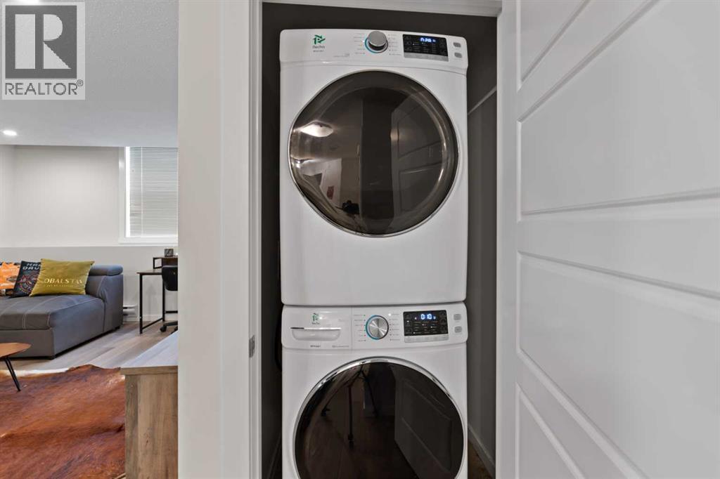 Single Family House for Sale in  Cranbrook Square SE Cranston Calgary 