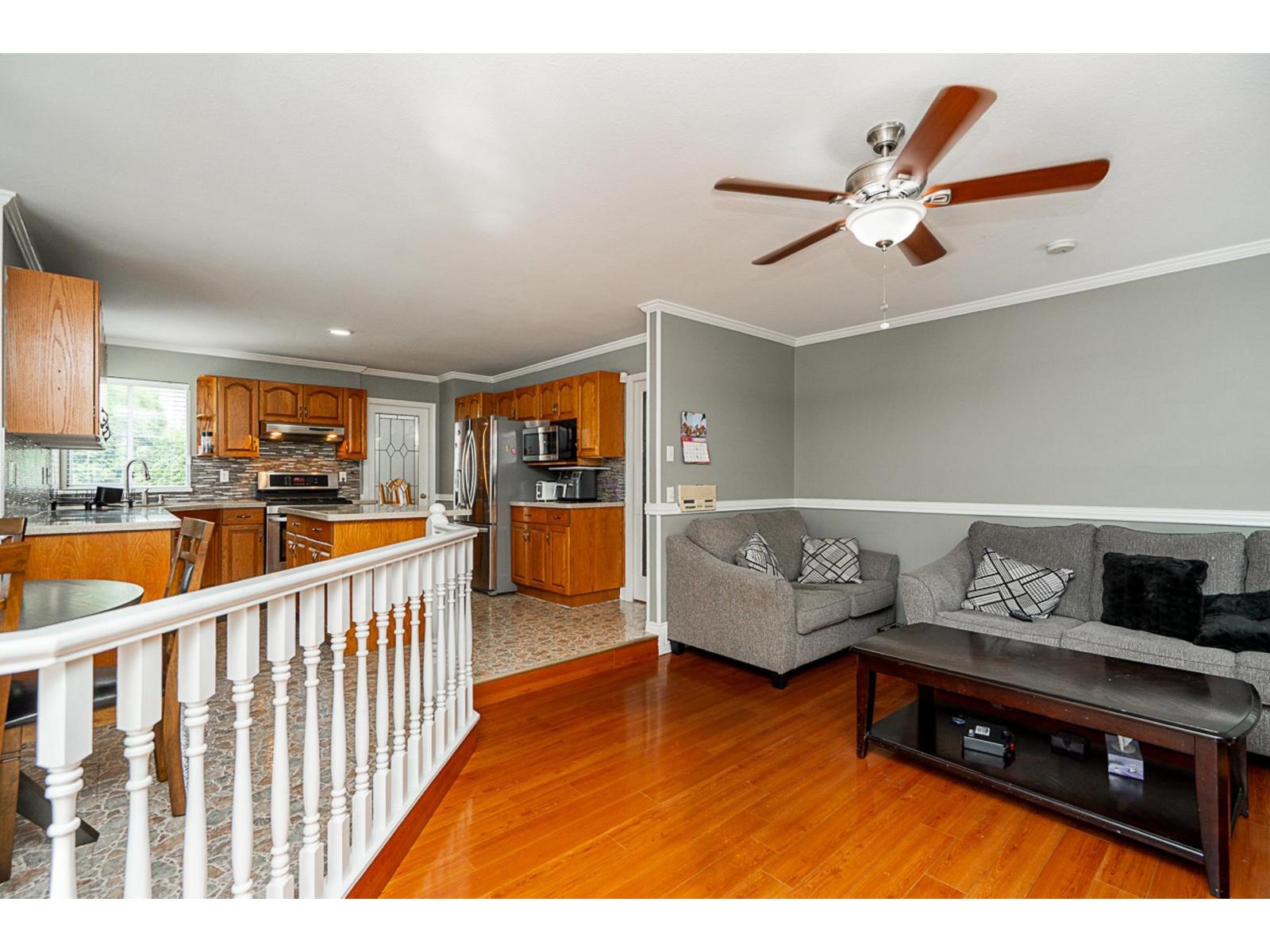 Photo 18 of 14926 83 A Avenue, Surrey BC
