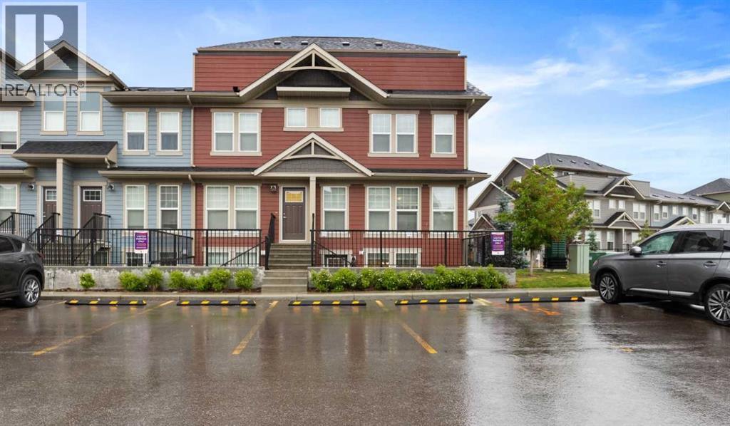 353 Cranbrook Square SE, Calgary, Alberta